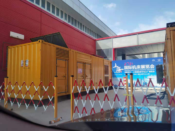 雨山出租发电机-柴油发电机和汽油发电机哪个更好一些？