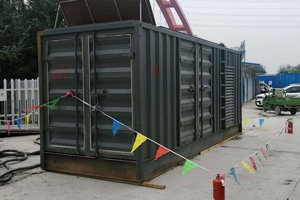 雨山发电机租赁空气滤清器多久更换一次？