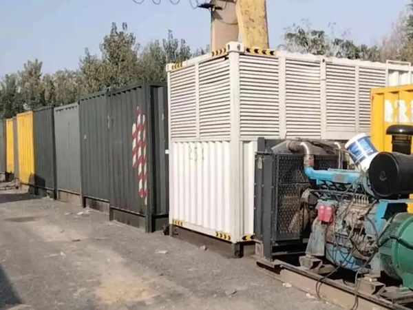 雨山200KW柴油发电机机组每小时油耗是多少？